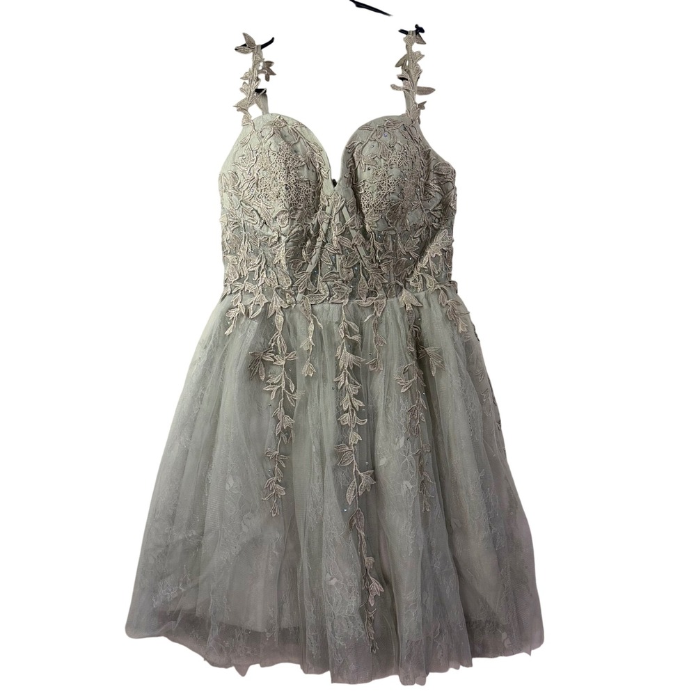 Wear Your Love Floral Lace Tulle Cocktail Dress Sage Grey Prom Homecoming NEW
